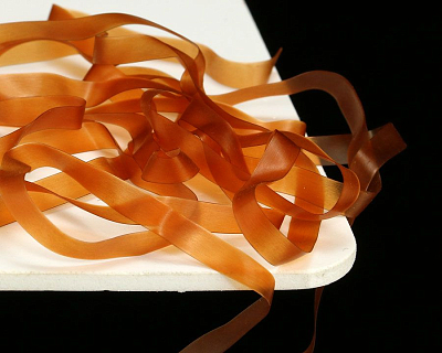 Sybai Материал для тела Fine Stretch, 4mm, Red Cinnamon