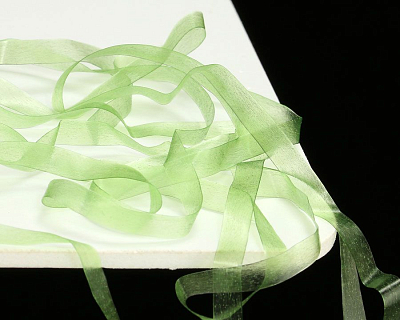 Sybai Материал для тела Fine Stretch, 4mm, Light Green