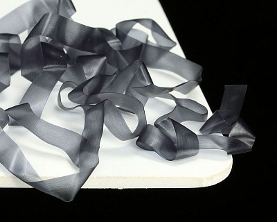 Sybai Материал для тела Fine Stretch, 6mm, Medium Gray